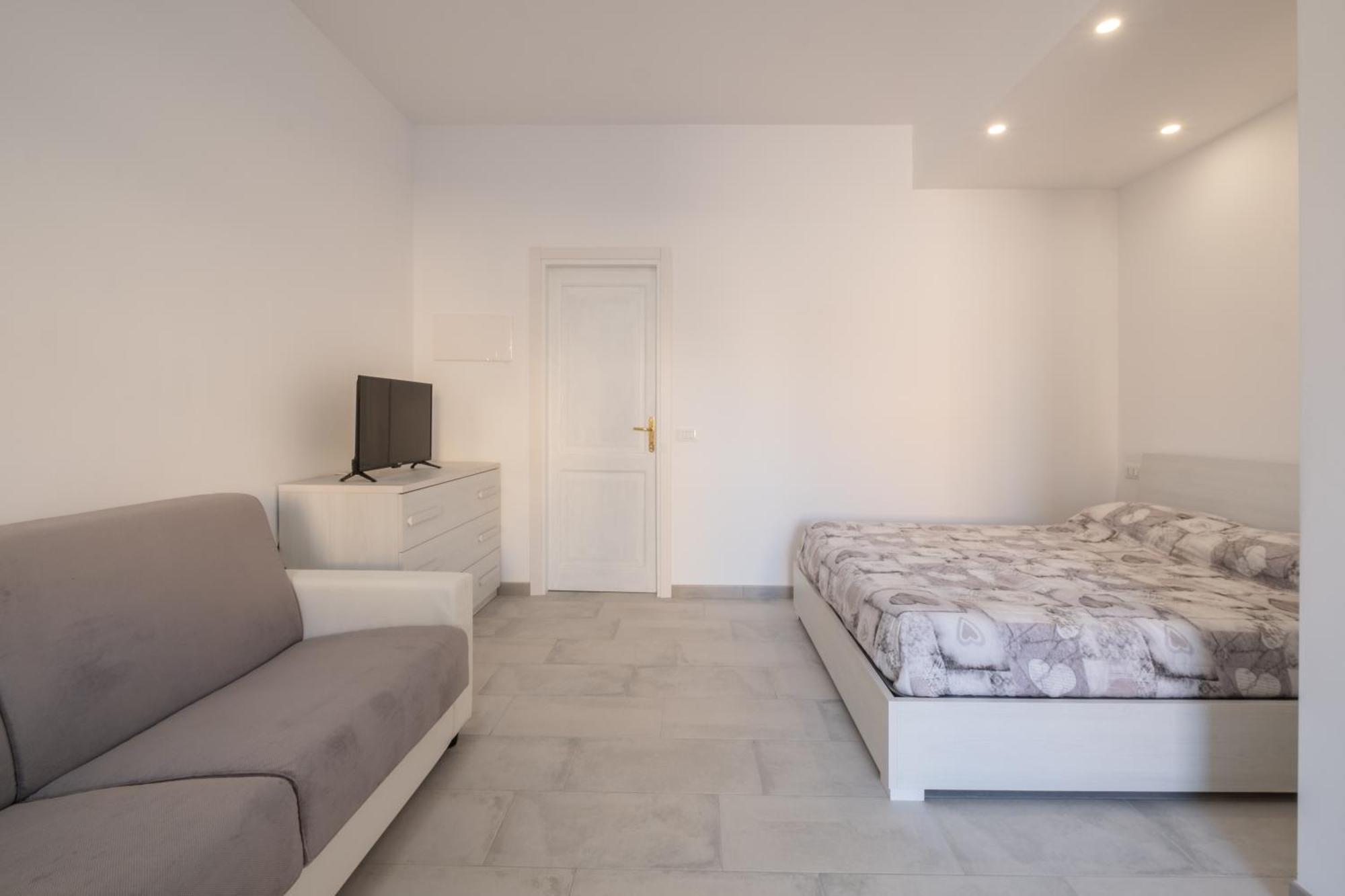 Apartment Dimoras Monolocale Confortevole Olbia